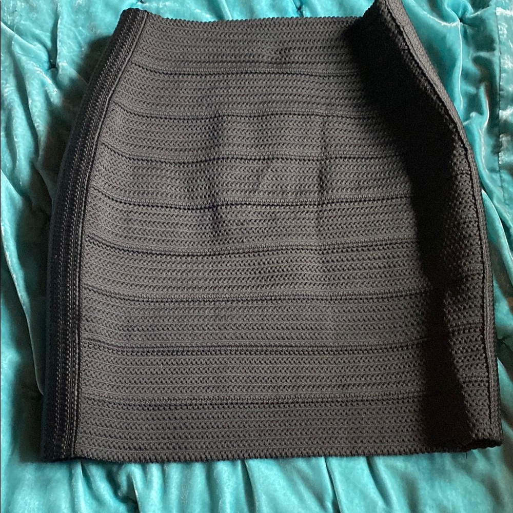 H&M Textured Body Con Skirt